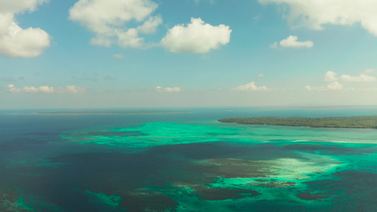 带环礁湖和热带岛屿的热带景观巴拉巴克古拉旺菲利平斯视频