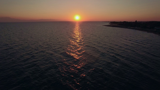 天线海景日落空中视频