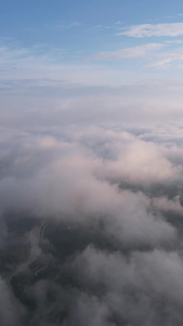 高空航拍穿过云层迷雾的蓝天白云自然天空风光素材蓝天素材视频