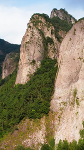 航拍5A景区雁荡山大龙湫景观区剪刀峰视频火山岩地貌视频