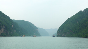 湖北宜昌西陵峡游船实拍4K合集97秒视频