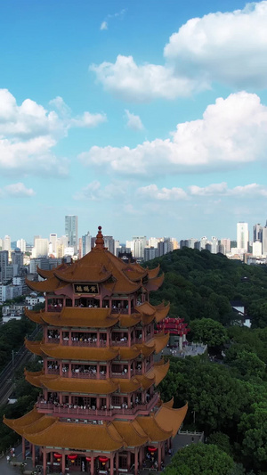 航拍蓝天白云天空湖北5A级旅游地标景区黄鹤楼古建筑素材黄鹤楼素材57秒视频