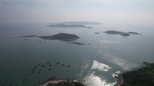 海岸线岛屿沙滩蓝色海洋自然风光航拍视频