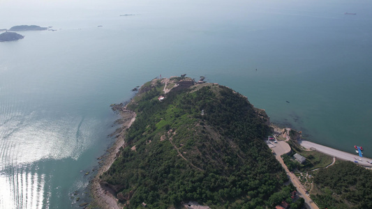 蓝色海洋大海海上岛屿航拍视频