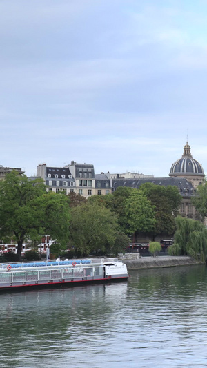 法国巴黎塞纳河埃菲尔铁塔风光延时视频合集浪漫之都42秒视频