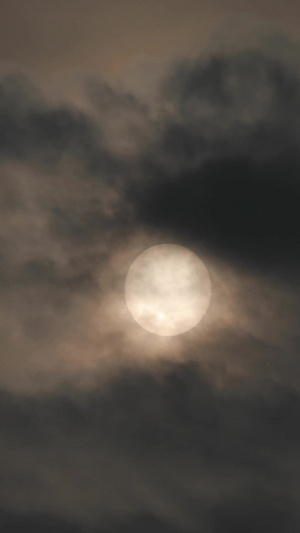 乌云日光实拍素材自然风景14秒视频