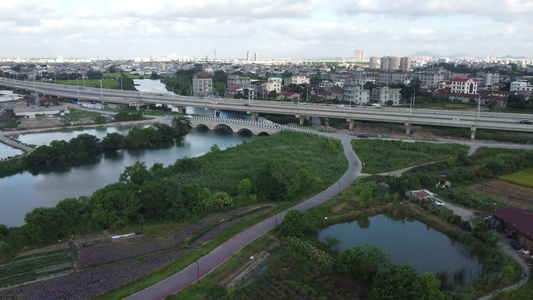 桥梁公路交通城市公路航拍视频