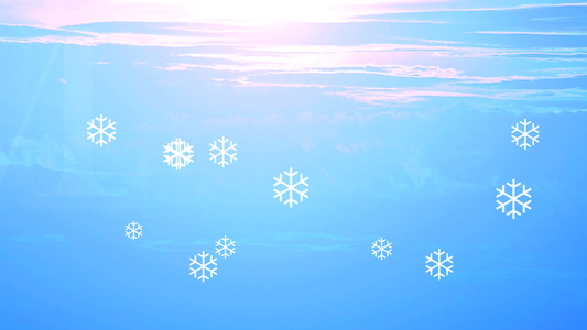 文本效果和蓝天背景下的圣诞快乐和雪视频