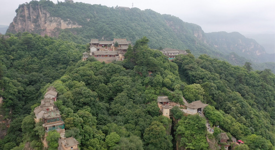 甘肃崆峒山山上的寺庙视频