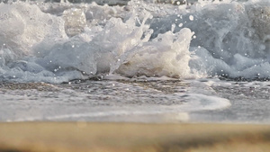 沙滩波的慢动25秒视频