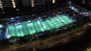 航拍实拍高清城市晚上的足球场运动场17秒视频