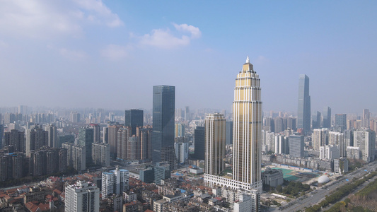 航拍城市天际线地标高楼建筑房产4k素材视频