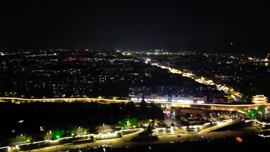 航拍湖北襄阳古城夜景视频