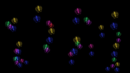 彩虹多彩蝴蝶在黑屏幕上滑稽派对中缓慢飞翔视频