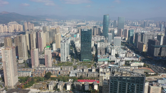 航拍中国云南昆明城市高楼大厦建筑群视频