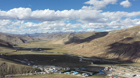 西藏自然风光及高原小镇航拍4K视频视频