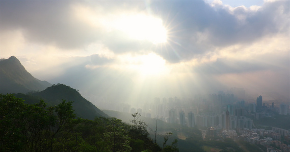 香港太平山顶公园和城市景观视频