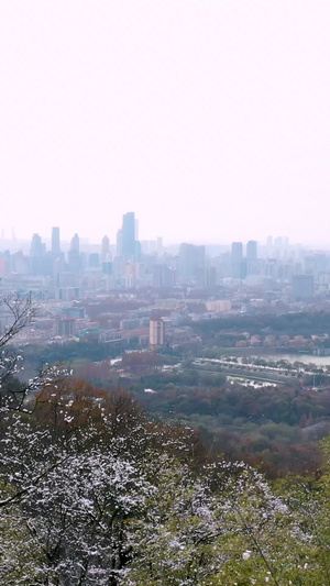 航拍南京雪景城市天际线4A景区105秒视频