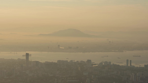 时空沉睡雾雾从伯南山看月光山17秒视频