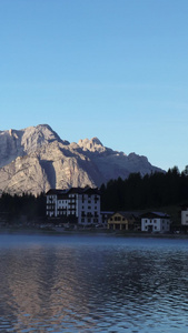 意大利阿尔卑斯山著名旅游景点密苏里那湖清晨延时视频旅游目的地视频