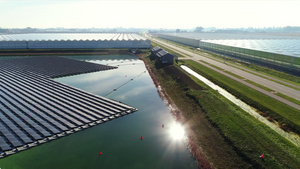 浮动太阳能农场18秒视频