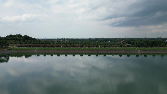 旅游景区常德市清水湖旅游区4A景区大坝航拍 视频