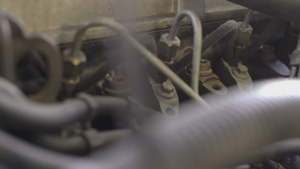 柴油发动机喷射器的细节9秒视频