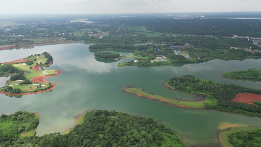 旅游景区常德市清水湖旅游区4A景区大坝航拍 视频