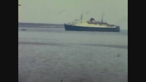 1970年统一王国河上渡轮13秒视频