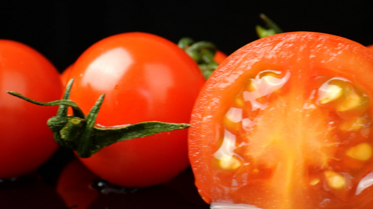 4K圣女果微观细节小番茄新鲜水果食材视频