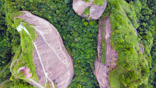 俯拍大山森林奇石景观视频