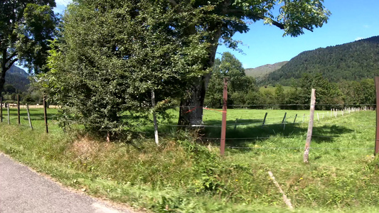 法国乡村比利牛斯山脉的风景视频