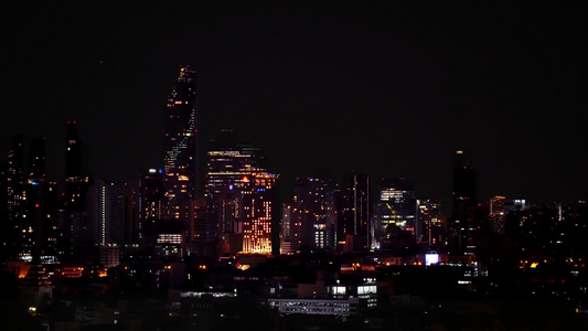 Bangkok市风景商业区Sathon区夜间高楼Bangkok视频