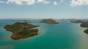 热带岛屿和环礁湖菲里平巴勒湾的海景14秒视频