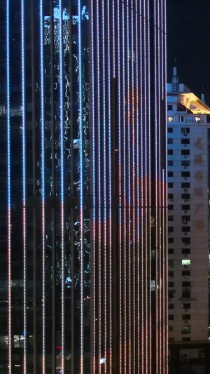 航拍风光城市金融中心繁华闹市绚丽灯光璀璨夜景交通车流素材写字楼70秒视频