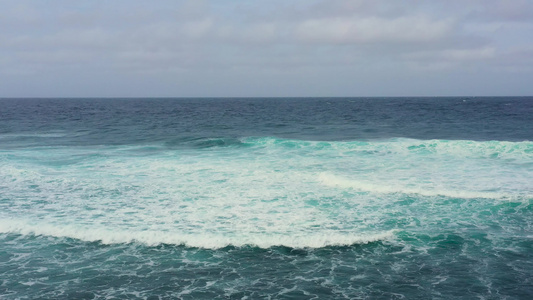 海洋海浪蓝色水面背景视频