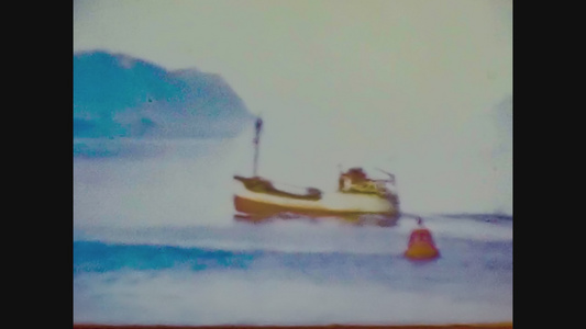 1966年统一王国海上的小船视频