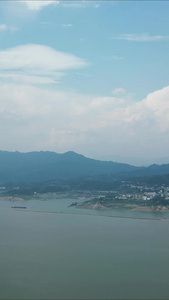 湖北长江三峡风光竖屏航拍视频