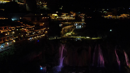 航拍湖南湘西芙蓉镇夜景[猛洞河]视频