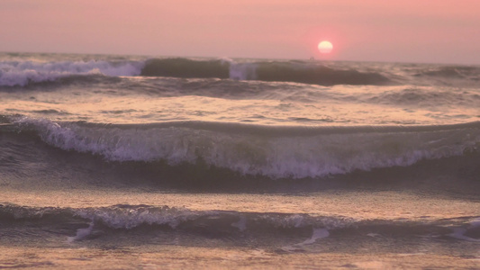 日落时的沙滩视频