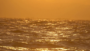 日落时的海浪16秒视频