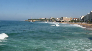 弗朗西南面Biarritz海滩的海浪42秒视频