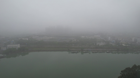 江河烟雨航拍视频