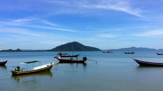 渔业村比塔克岛泰王国海上渔船视频