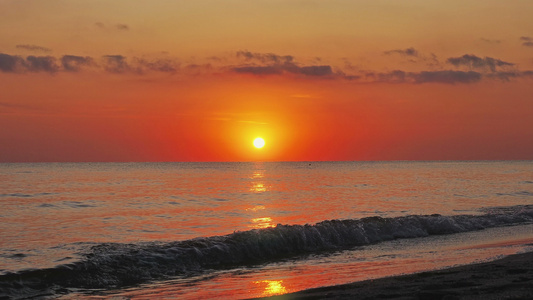 日出海太阳照光海滩4公里视频