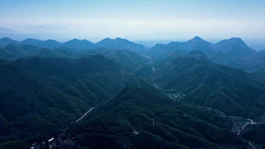 高山丛山峻岭航拍视频