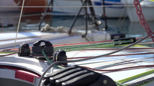 聚焦帆船绳索的启航高清实拍视频8秒视频