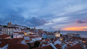 葡萄牙海边小镇阿尔法玛区10秒视频