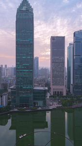 超长时间延时摄影城市地标天际线晚霞夕阳落日天空夜景车流素材商务建筑视频