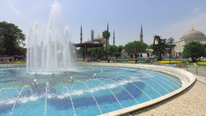 索菲亚清真寺前喷泉17秒视频
